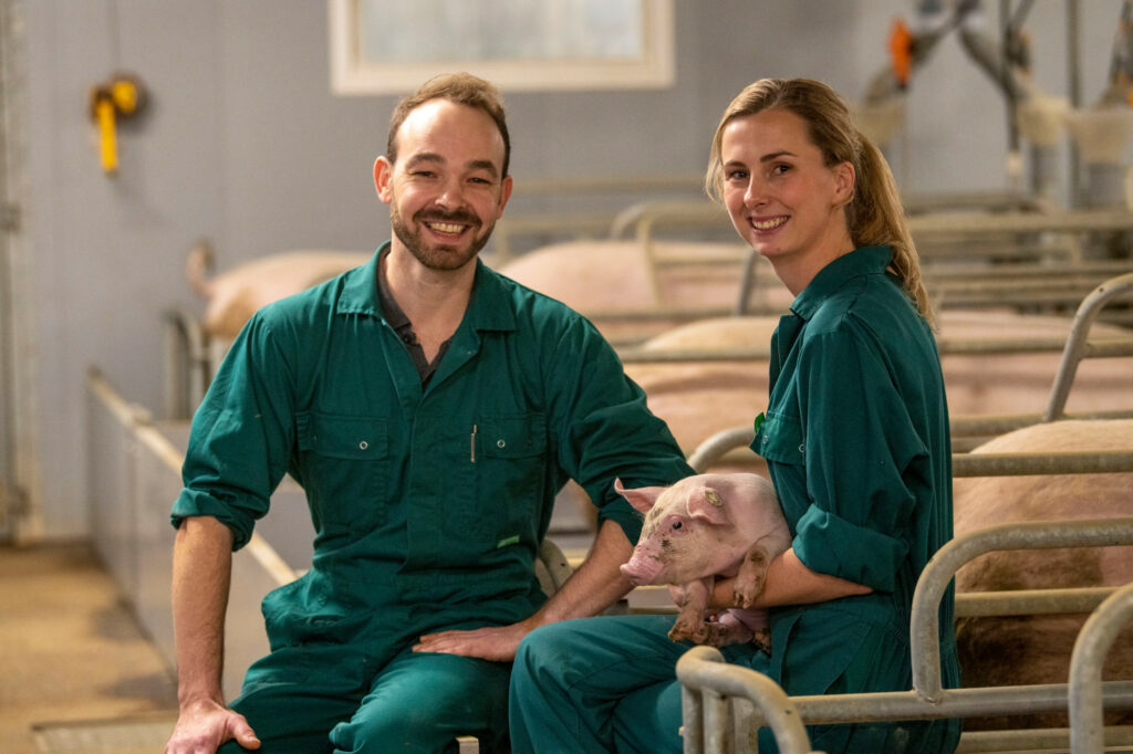 Sarah van den Berg (31) and Dirk Thijssen (35) own Thijberg Agrar in Naumburg, Saxony-Anhalt state, Germany. The farm is a multiplication farm with 600 sows. Its piglets are being sold to the previous owner, who now focuses on finishing.